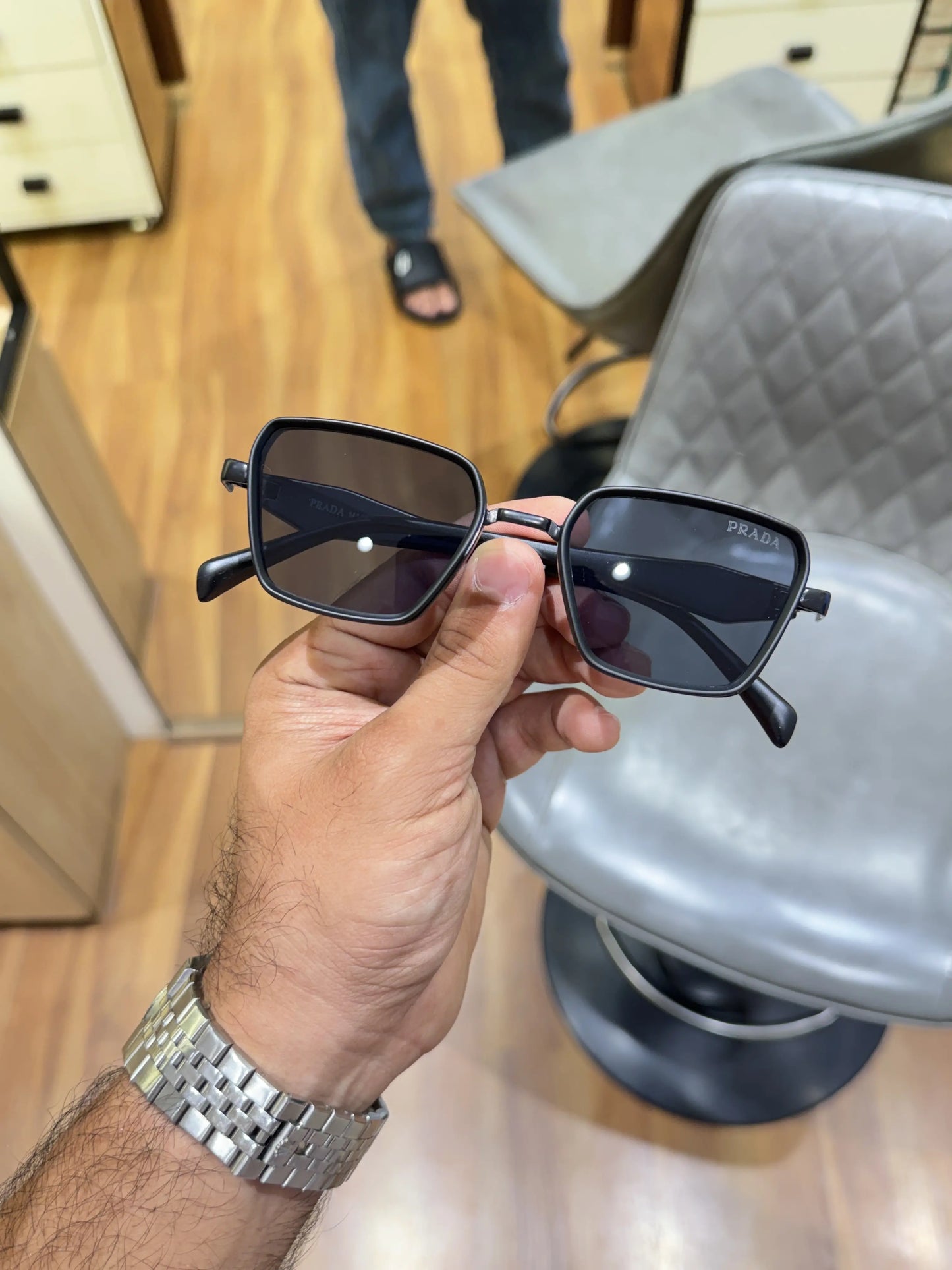 Prada_7381_full_black