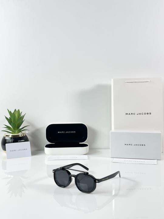 Marc Jacobs 1005 Flip Shine Black