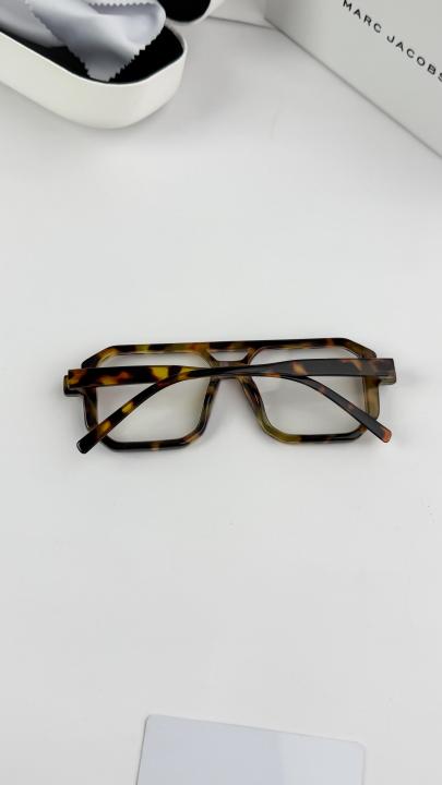 MARC JACOBS TIGER PLANO