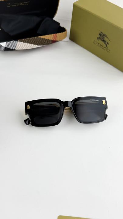 Burberr_y_gold_black-98411-69