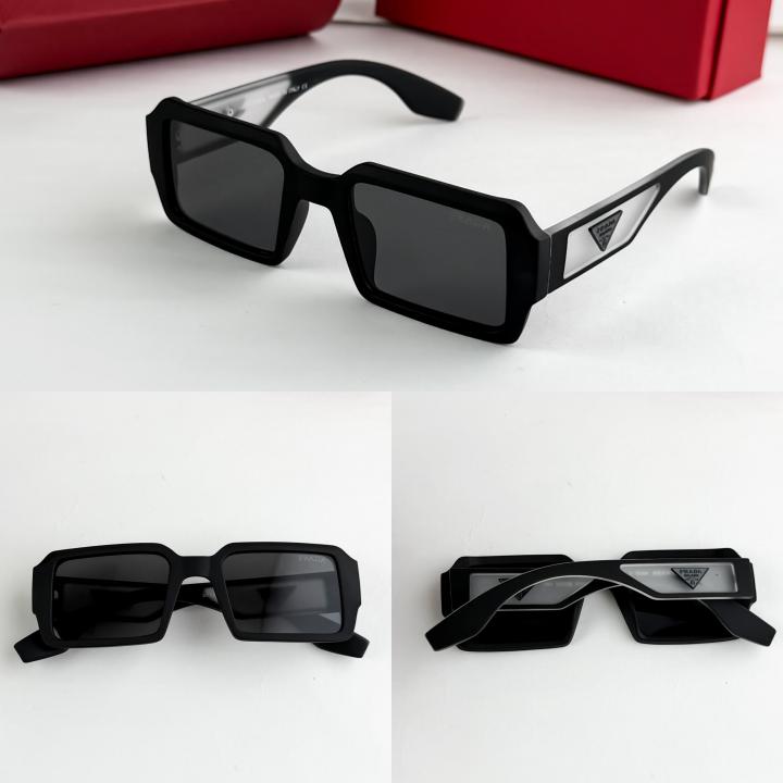 Prada_black_s89