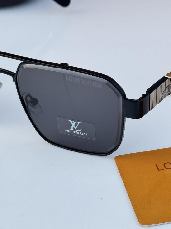 Louisvuitton24022_black
