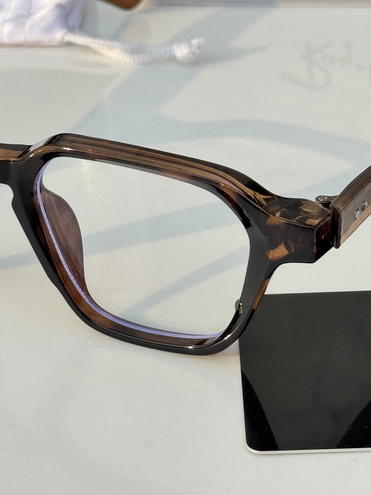 Raybann_1115_tiger_plano