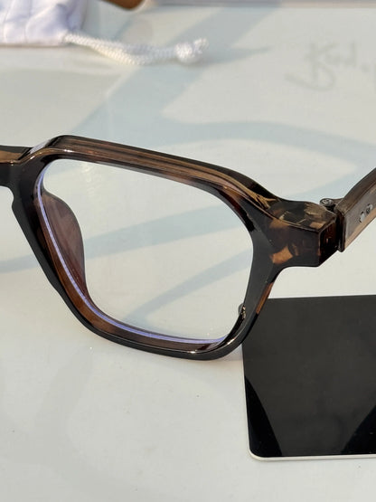 Raybann_1115_tiger_plano