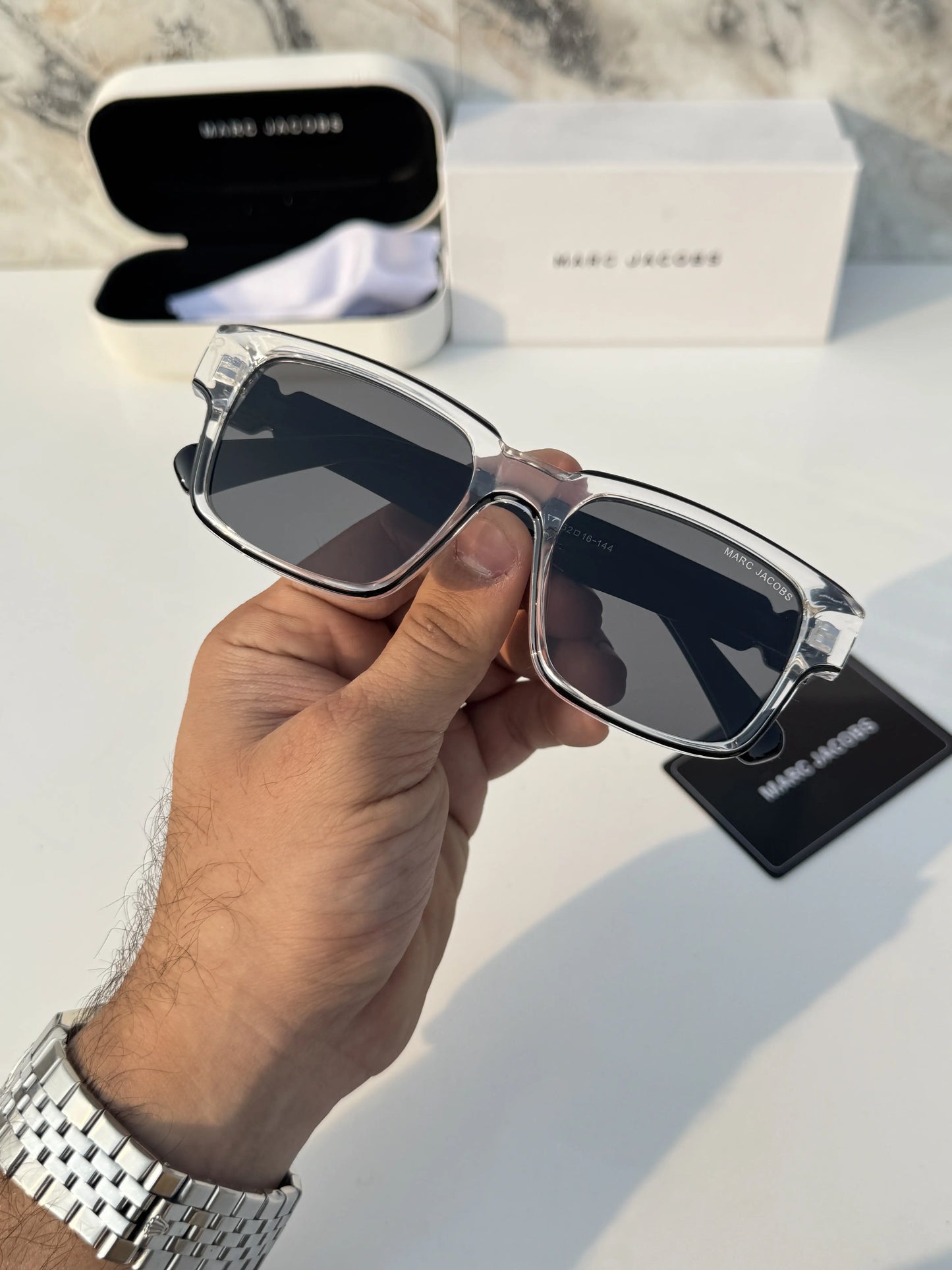 Marc_jacobs_1117_transparent_black