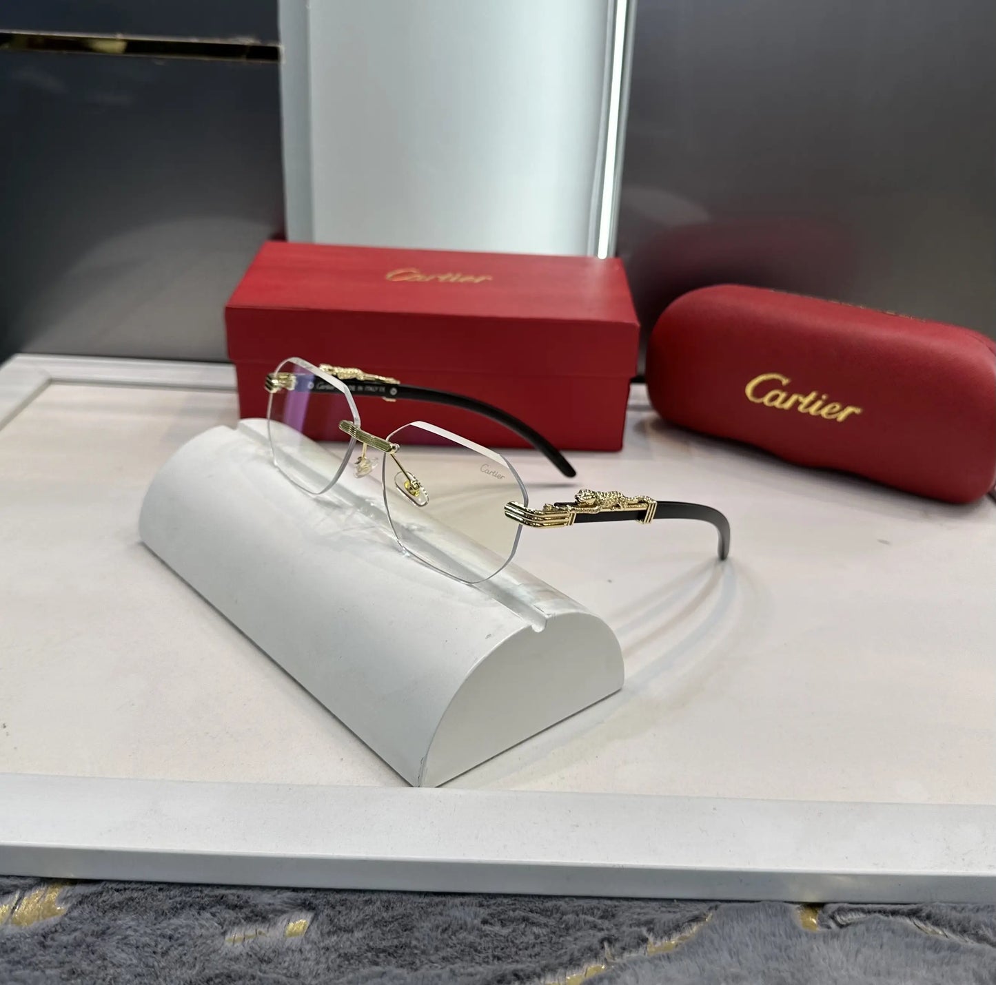 Cartier Black Premium Glasses 005