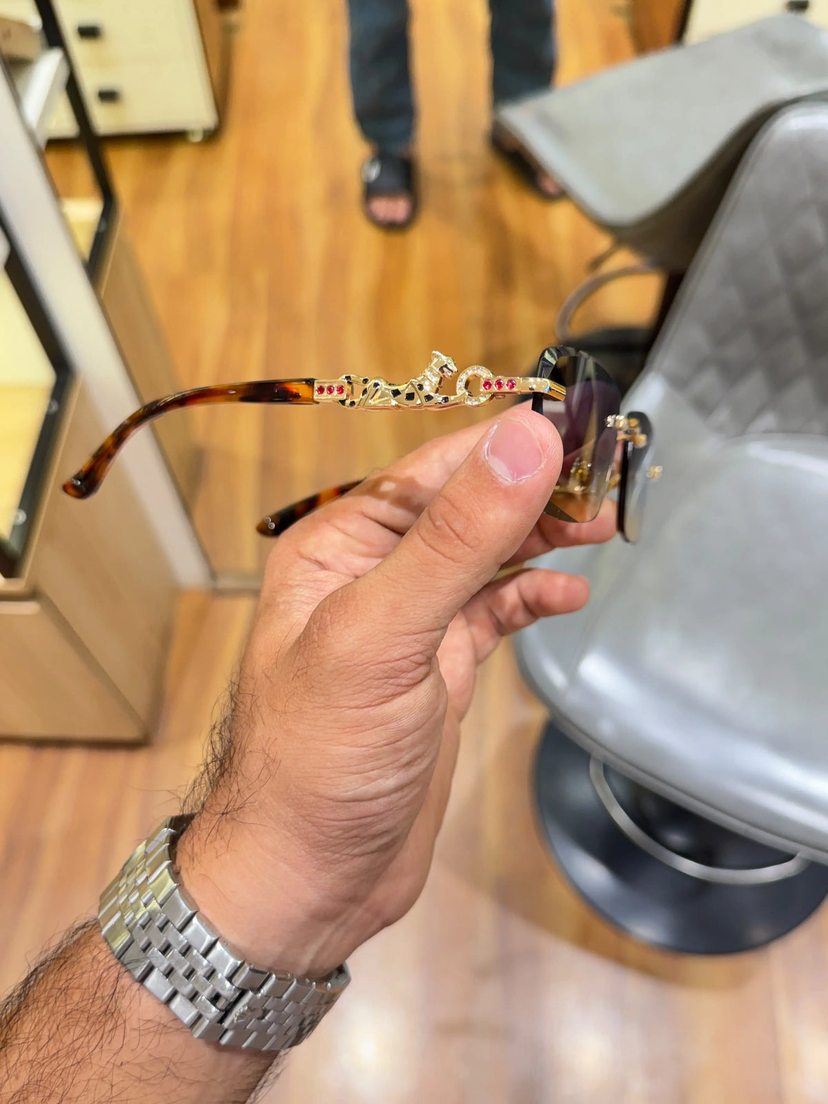 Copy Cartier_2520_gold_brown