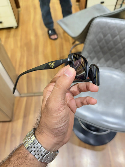 Prada_7381_full_black