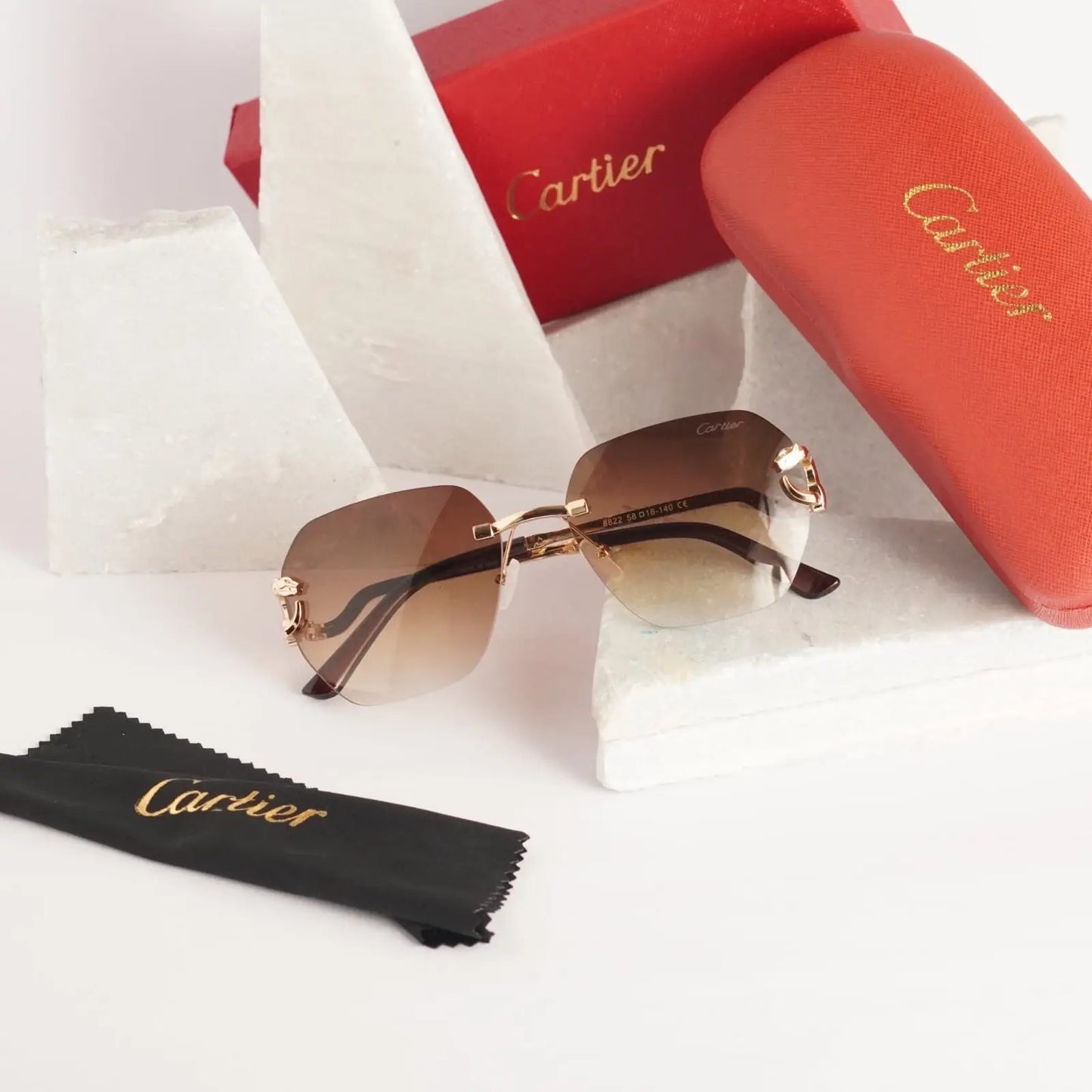 Cartier 8822 gold brown