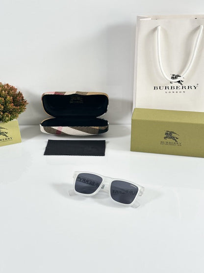 BURBERRYY 4458ICE BLACK
