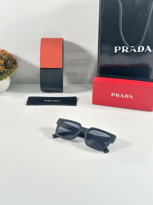 Prada_Mate_Black