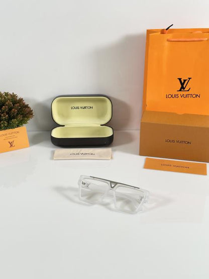 Louis_Vuitton_1502_Ice_Day