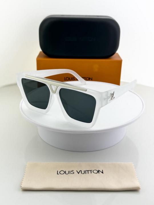 Louis_vuitton_ice_black_1502