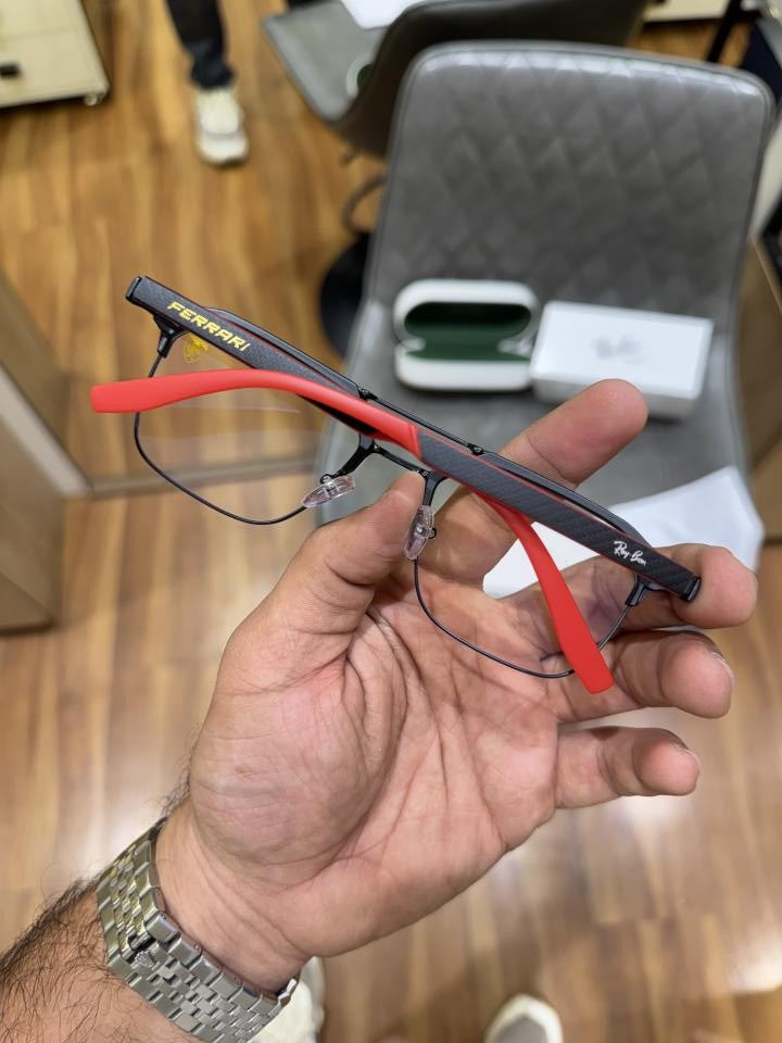 Rayban 04 Ferrari black plano