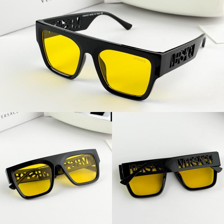 Versace yellow 4430
