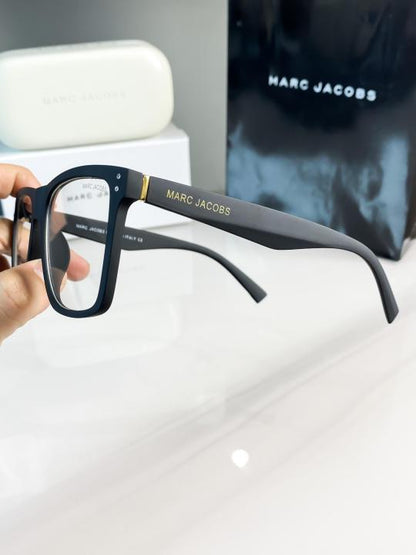 Marc Jacobs black plano 6000
