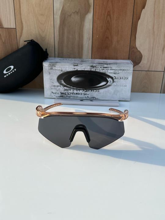 Oakleyy_4929_peach