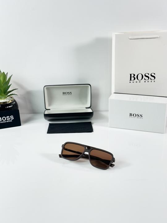 Hugo_Boss_038_Brown