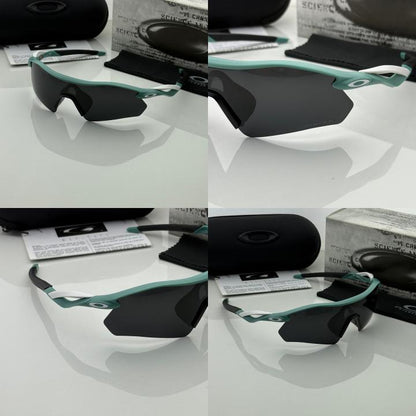 Oakle.y 9495 blue black prizm polarized lens