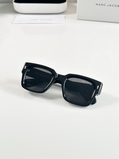 Marc Jacobs 1126 Black
