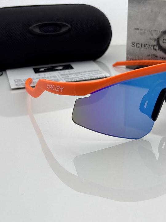 Oakle.y 4929 orange blue mercury
