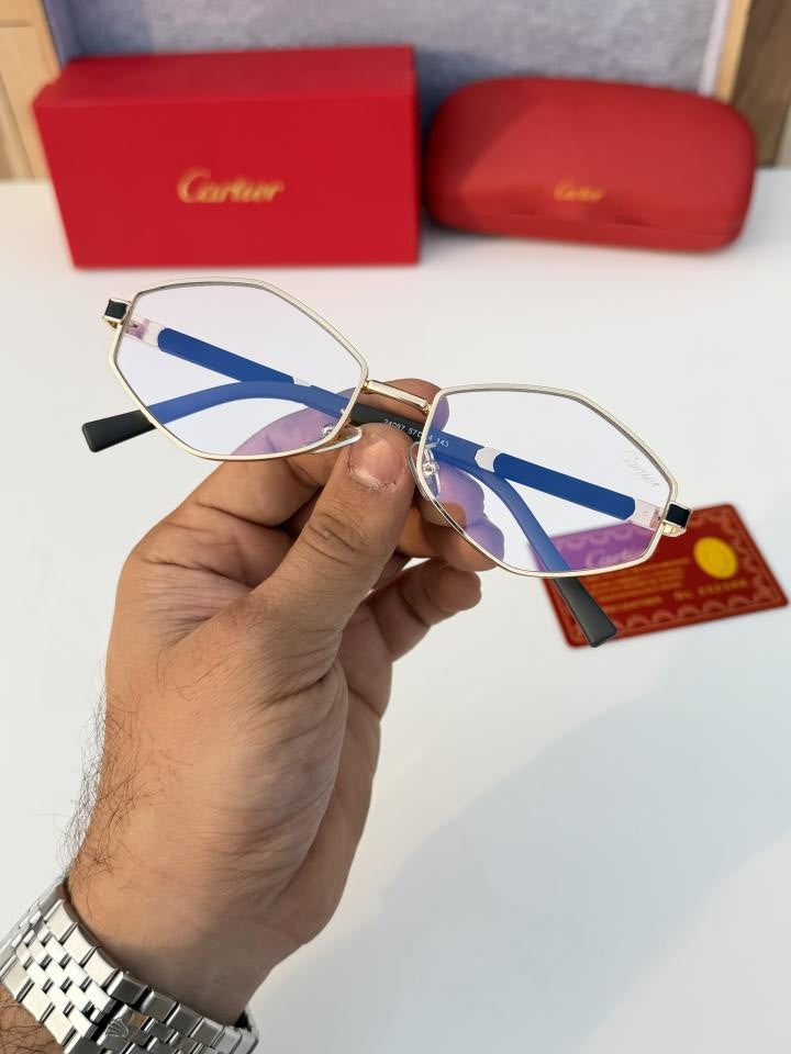 Cartier_24097_gold_plano