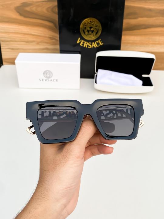 Versace gold black 8800