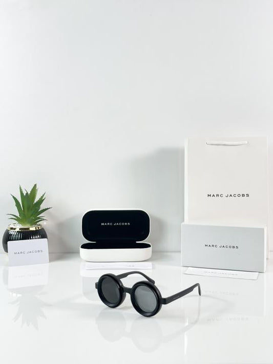 Marc Jacobs Adjustable 8357 Black