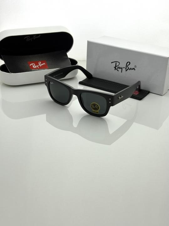 Raybann 0840 mate black mega wayfarer