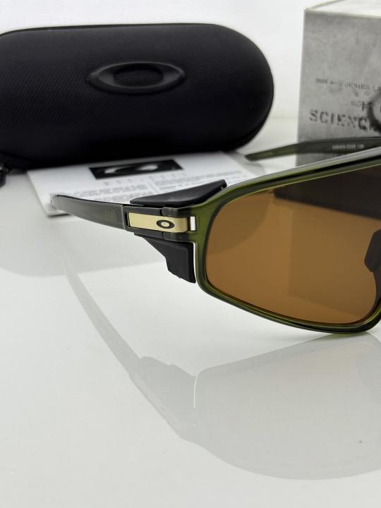 Oakle.y 9404 green brown