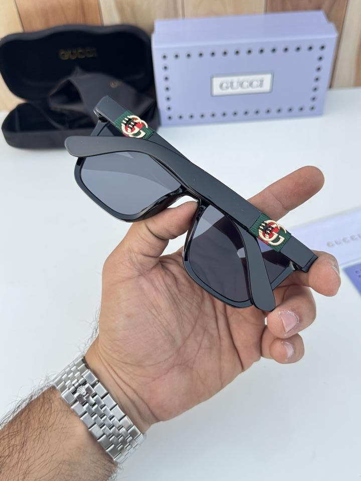 Gucci_1390_black
