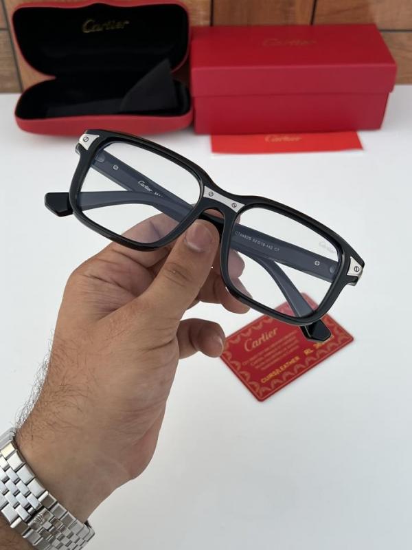 Cartier_482_black_plano