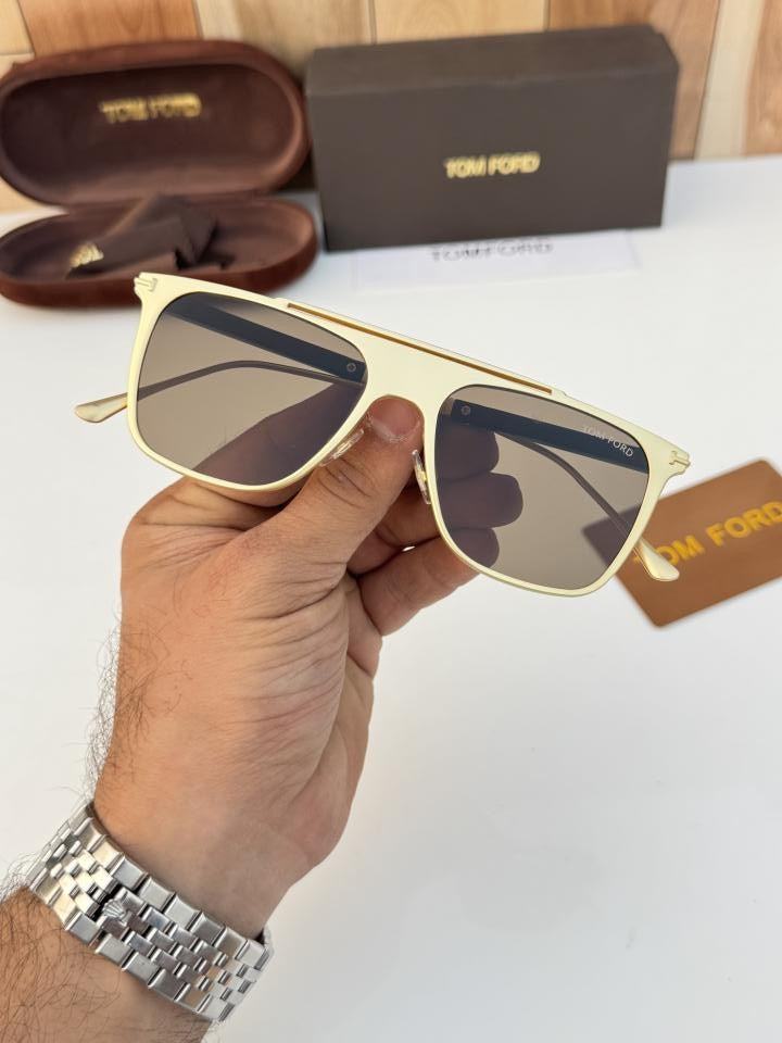 Tomford_26003_gold_brown