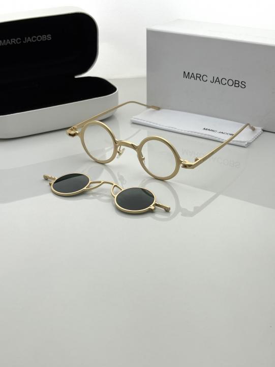 Marc.jacobs 58118 attachment