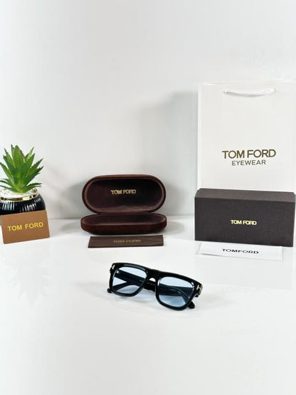 Tomfordd 259 Black Blue