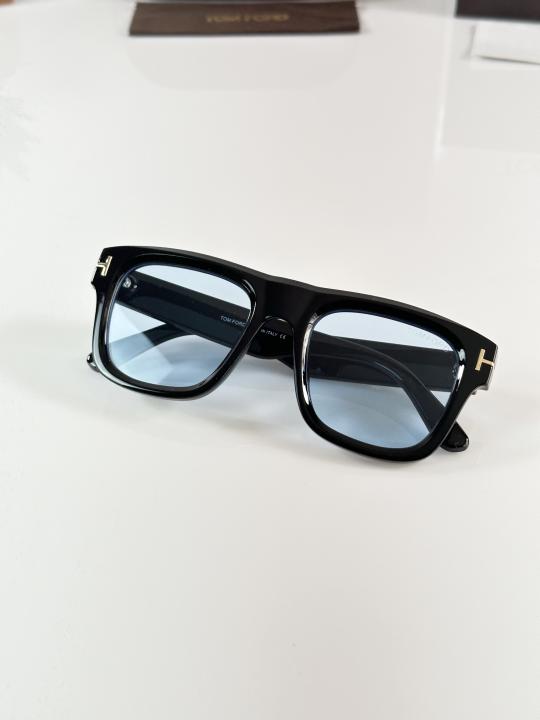 Tomfordd 259 Black Blue