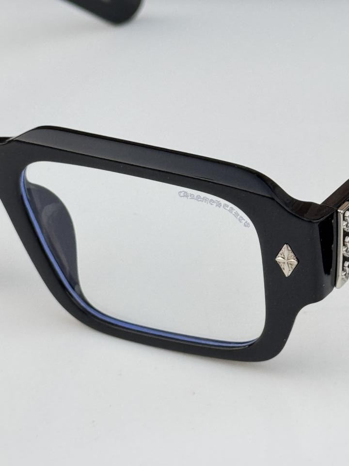 Chrome_heart_1182_black_plano