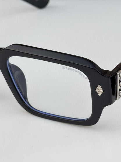 Chrome_heart_1182_black_plano