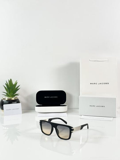 Marcc Jacobs 1004 Black Orange DC