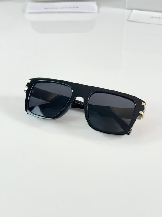 Marcc Jacobs 1004 Gold Black