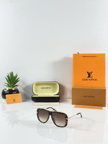 Louiss_Vuitton_1918_Gold_Tiger_Brown