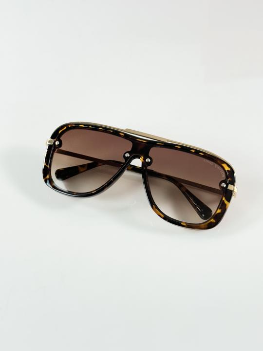 Louiss_Vuitton_1918_Gold_Tiger_Brown