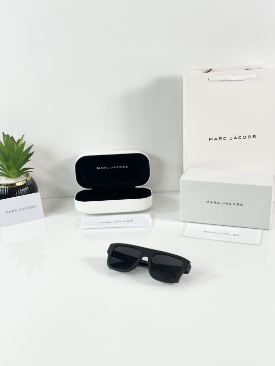 Marc Jacobs 1004 Black