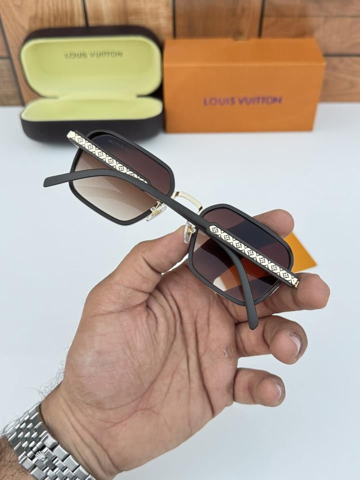 Louis_vuitton_5013_gold_brown