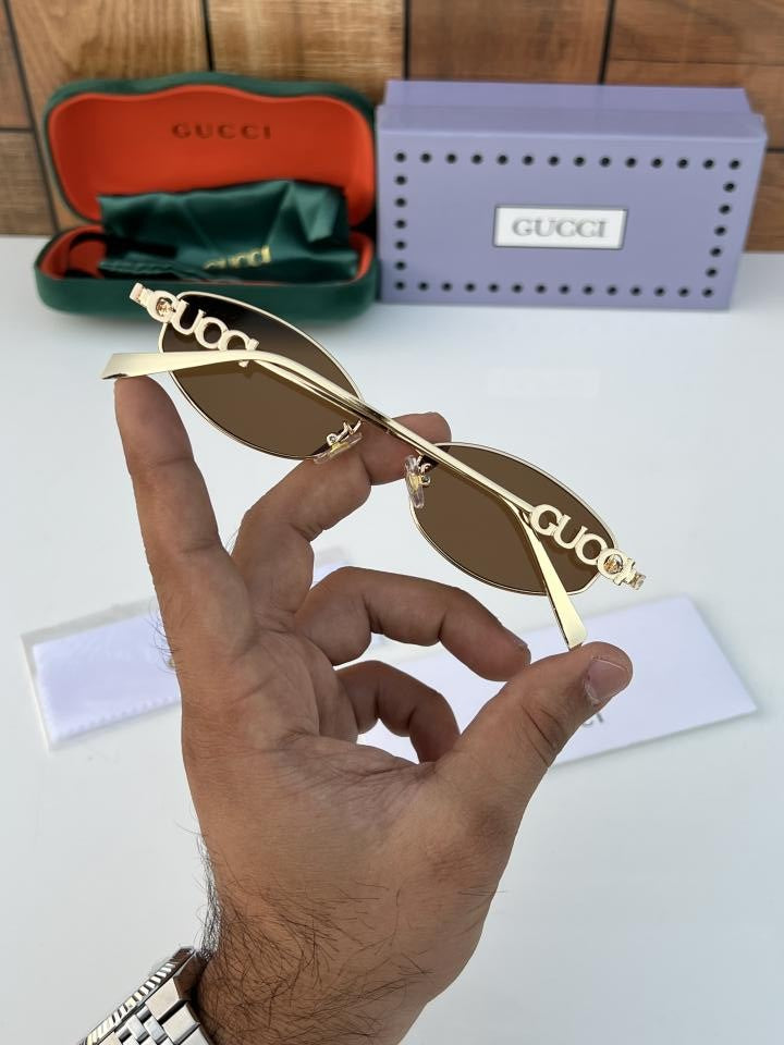 Gucci_32827_gold_brown