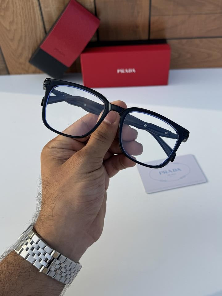 Prada_58177_black_plano
