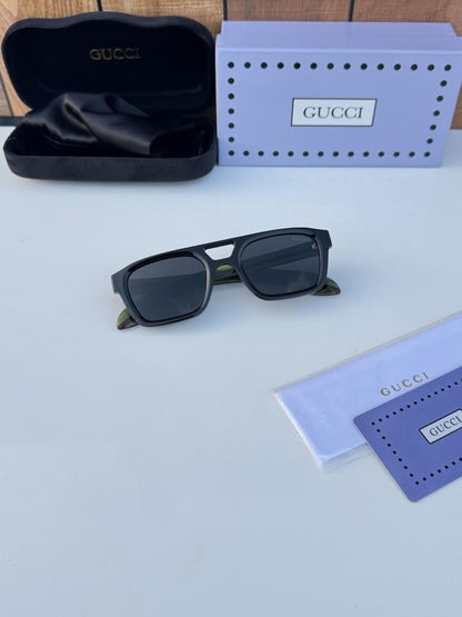 Gucci_4951_black_green