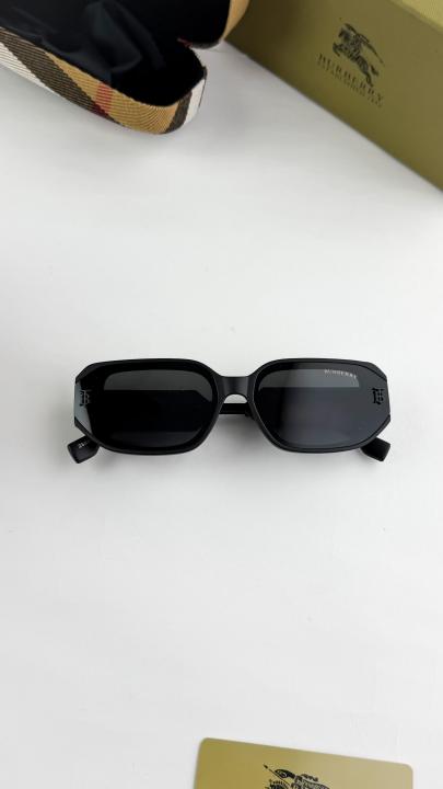 Burber_ry_black_98410