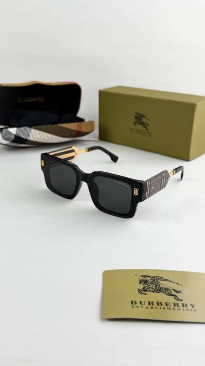Burberr_y_gold_black-98411-69