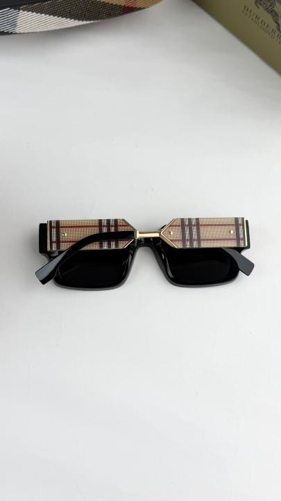Burberr_y_gold_98411